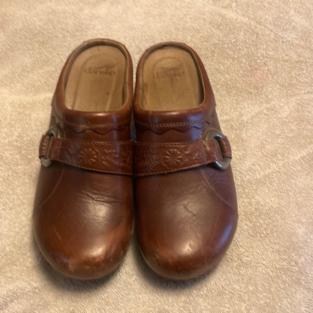 Summer clogs